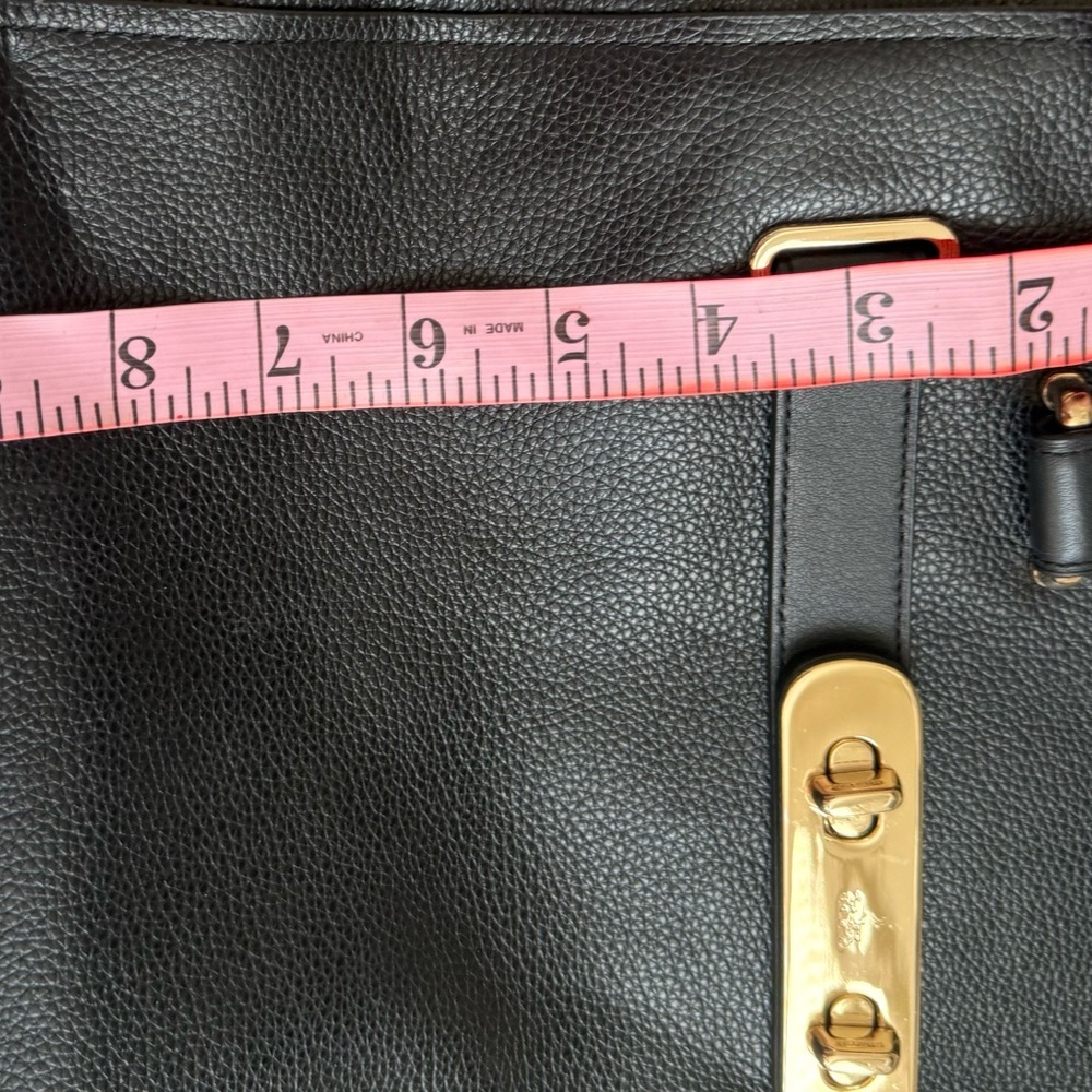 Coach Swagger Black Pebbled Leather Satchel Tote Bag - Picture 11 of 16